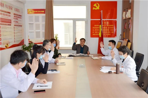 热烈庆祝共青团长春骨伤医院团支部第一次代表大会胜利召开13.jpg